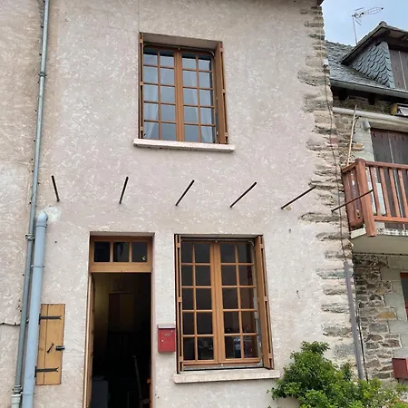 Country house En Rouergue, Maison De Village,grand Vabre *