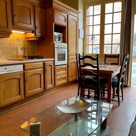 Country house En Rouergue, Maison De Village,grand Vabre *